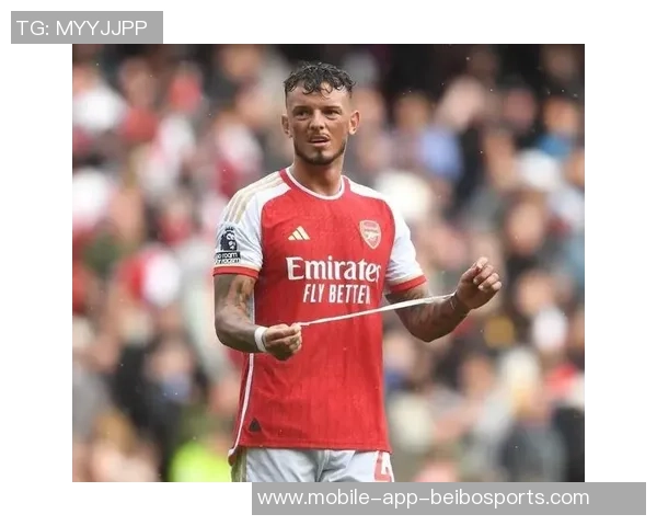 怀特创下7帽平历史后卫单场纪录感谢队友全力以赴助力胜利