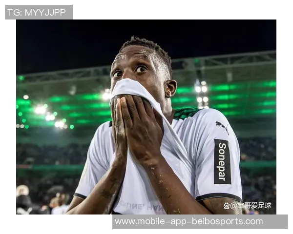 法尔克透露诺伊尔未来关键会议将在三月举行四月初公布结果